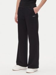 DKNY Sport Spodnie dresowe DP5P3601 Czarny Regular Fit. Czarne spodnie dresowe DKNY Sport, bez wzorów, z bawełny. Za 299.99 zł.