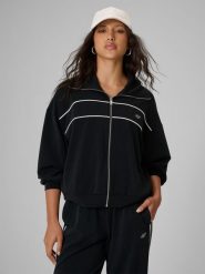 4F Bluza dresowa loose bez kaptura damska - czarna L. Czarne bluzy bez kaptura 4f, l, bez wzorów, z dresówki, bez kaptura, tenisowe. Za 199.99 zł.