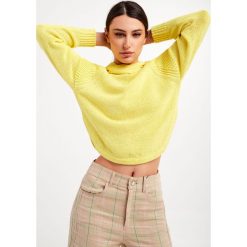 Sweter Approdo MARELLA. Żółte swetry Marella, l, bez wzorów, bez ramiączek. W wyprzedaży za 629.30 zł.
