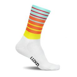Skarpety Rowerowe dla dorosłych unisex LUXA Dynamic. Czerwone skarpetki LUXA, bez wzorów, z elastanu. Za 69.00 zł.