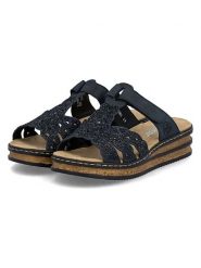 Rieker Klapki w kolorze granatowym rozmiar: 36. Niebieskie klapki Rieker, bez wzorów, klasyczne, z otwartym noskiem, bez obcasa, na koturnie, bez zapięcia. Za 148.96 zł.