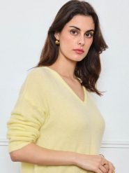 CXL by Christian Lacroix Sweter w kolorze żółtym rozmiar: onesize. Żółte swetry CXL by Christian Lacroix, bez wzorów, bez ramiączek. Za 173.99 zł.