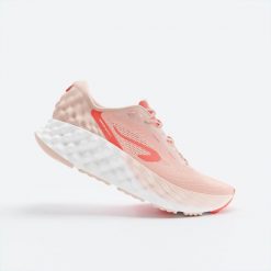 Buty do biegania damskie Kiprun KS900 2. Białe buty do biegania KIPRUN, bez wzorów, bez zapięcia, do biegania. Za 499.99 zł.