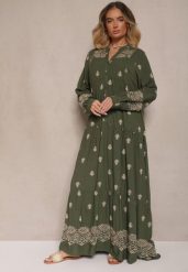 Ciemnozielona Rozkloszowana Sukienka Ozdobiona Haftem i Wzorem Boho Ronavere. Zielone sukienki Renee, na co dzień, l, bez wzorów, boho, bez kołnierzyka, bez ramiączek, maxi, kopertowe. W wyprzedaży za 151.99 zł.
