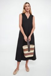 Sukienka midi Egoista WEEKEND MAX MARA. Sukienki Weekend Max Mara, bez wzorów, bez kołnierzyka, bez ramiączek, midi. W wyprzedaży za 1,231.20 zł.