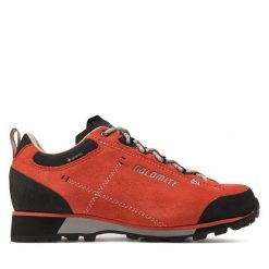 Trekkingi Dolomite. Czerwone buty trekkingowe Dolomite, z gore-texu, bez zapięcia. Za 829.99 zł.
