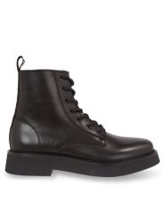 Tommy Jeans Botki Tjw Lace Up Flat Boot EN0EN02310 Czarny. Czarne botki Tommy Jeans, bez wzorów, z jeansu, bez obcasa, na płaskiej podeszwie, bez zapięcia. Za 419.99 zł.