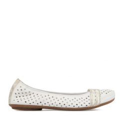 Baleriny Rieker. Białe baleriny Rieker, bez wzorów, bez obcasa, bez zapięcia. Za 279.99 zł.