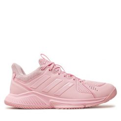 Buty halowe adidas. Czerwone buty sportowe lifestyle adidas, bez wzorów, bez zapięcia. Za 349.99 zł.