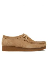 Clarks Półbuty WallabeeEvoSh 261747474 Beżowy. Brązowe półbuty wsuwane Clarks, bez wzorów, ze skóry, bez obcasa, na płaskiej podeszwie. Za 389.99 zł.