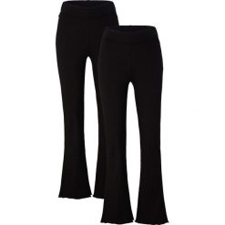 Legginsy z poszerzanymi nogawkami, z mieszanki bawełny (2 pary). Czarne legginsy bonprix, bez wzorów, z bawełny. Za 109.99 zł.