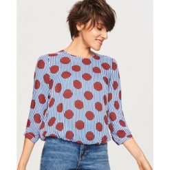 Bluzka we wzory - Wielobarwn. Bluzki marki Reserved. W wyprzedaży za 39.99 zł.