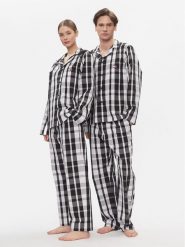 Tommy Jeans Piżama UU0UU00084 Czarny Regular Fit. Czarne piżamy Tommy Jeans, s, bez wzorów, z bawełny, bez kołnierzyka, bez ramiączek. Za 469.99 zł.