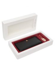 Tommy Hilfiger Portfel AW0AW18956 Czarny. Czarne portfele Tommy Hilfiger, bez wzorów. Za 349.99 zł.