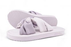 Klapki basenowe damskie Flip Flop Fauna Chess. Czerwone klapki Flip Flop, bez wzorów, z materiału, klasyczne, bez obcasa, bez zapięcia. Za 104.49 zł.