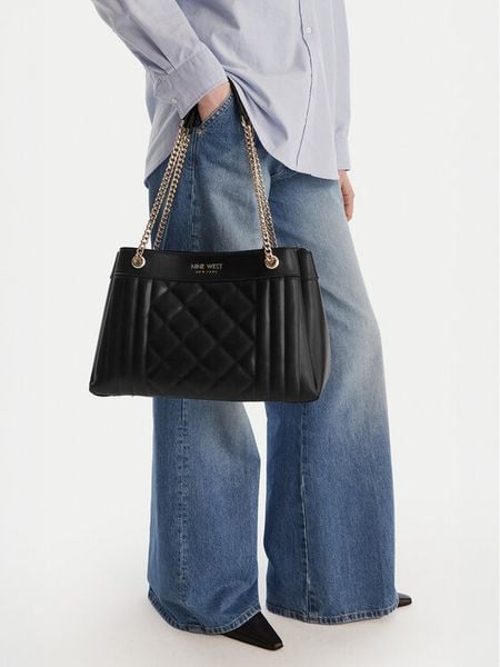 Nine West Torebka EO-Lafayette Luxe-LDA8706 Czarny. Czarne torebki klasyczne Nine West, bez wzorów, z materiału, bez dodatków. Za 184.99 zł.