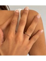 OR Carats Złoty pierścionek z kamieniami szlachetnymi rozmiar: 58. Czerwone pierścionki OR Carats, z rubinem, złote. Za 432.80 zł.