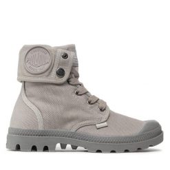 Trapery Palladium. Szare traperki Palladium, bez wzorów, bez obcasa, bez zapięcia. Za 309.99 zł.