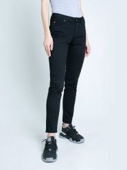 BIG STAR Dżinsy - Slim fit - w kolorze czarnym rozmiar: W42/L32. Czarne jeansy BIG STAR, l, z aplikacjami, klasyczne. Za 255.45 zł.