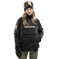 Kurtka snowboardowa damska W6-W Bruson. Czarne kurtki narciarskie SIROKO, bez wzorów, bez kaptura, narciarskie. Za 423.00 zł.