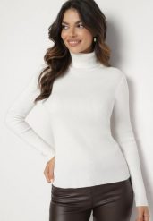 Jasnobeżowy Golf Klasyczny z Prążkowanego Materiału Eridaria. Brązowe swetry Born2be, m, z aplikacjami, z jeansu, eleganckie, bez ramiączek. W wyprzedaży za 38.24 zł.