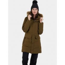 Kurtka Zimowa Damska Fundango Georgina. Zielone kurtki FUNDANGO, na zimę, s, bez wzorów, eleganckie, bez kaptura. W wyprzedaży za 499.00 zł.