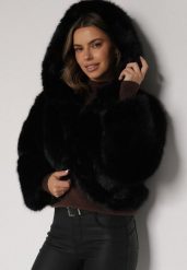 Czarna Futrzana Kurtka z Nieodpinanym Kapturem Zetena. Czarne kurtki Born2be, l, bez wzorów, z futra, eleganckie. Za 239.99 zł.