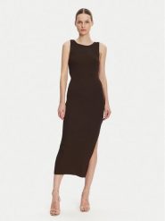 Guess Sukienka dzianinowa W5GK47 Z3L10 Brązowy Regular Fit. Brązowe sukienki Guess, l, z aplikacjami, z dzianiny, bez kołnierzyka, bez ramiączek. Za 319.99 zł.