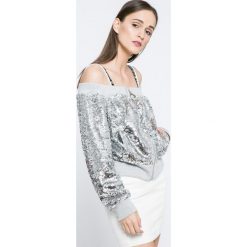 Missguided - Bluza By Jordan Dunn. Bluzy Missguided. W wyprzedaży za 89.90 zł.
