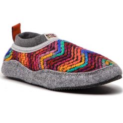 Kapcie NAPAPIJRI - Misan 17798995 Multi Red N508. Kapcie marki Napapijri. W wyprzedaży za 169.00 zł.