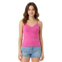 Bluzka treningowa damska GANT Top. Czerwone bielizna termoaktywna damska Gant, bez wzorów, z bawełny, bez ramiączek. Za 100.05 zł.