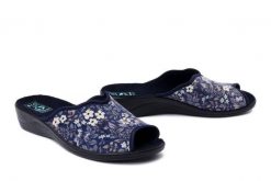 ADANEX 29159 SIK10VV granatowy, kapcie damskie. Niebieskie kapcie Adanex, bez wzorów. Za 68.99 zł.