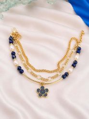 L'Atelier de Gaia Pozłacana bransoletka z lapis lazuli i cyrkoniami na kostkę rozmiar: onesize. Białe bransoletki L'Atelier de Gaia, z cyrkonią, pozłacane. Za 42.95 zł.