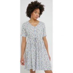 Pieces sukienka mini rozkloszowana. Sukienki Pieces, m, bez wzorów, z tkaniny, bez kołnierzyka, bez ramiączek, mini, rozkloszowane. W wyprzedaży za 79.99 zł.