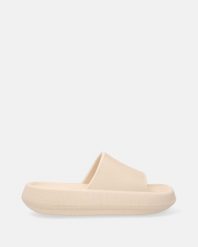 LEKKIE KLAPKI CY-9034 BEIGE. Brązowe klapki Venezia, bez wzorów, z materiału, bez obcasa, bez zapięcia. Za 79.00 zł.