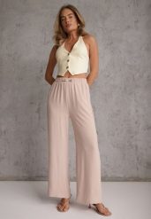 Różowe Spodnie Casual o Szerokim Kroju High Waist Zdobione Aplikacją Nephise. Czerwone jeansy Renee, na lato, l, z aplikacjami, z jeansu, casualowe, z podwyższonym stanem, długie. Za 49.99 zł.