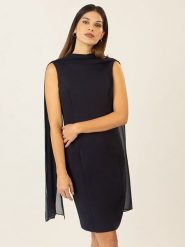APART Sukienka w kolorze granatowym rozmiar: 36. Niebieskie sukienki Apart, bez wzorów, bez kołnierzyka, bez ramiączek, mini. Za 166.49 zł.
