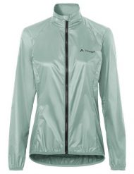 Kurtka rowerowa W Matera Air Jacket. Zielone kurtki Vaude, bez wzorów, z materiału, bez kaptura, rowerowe. Za 348.95 zł.