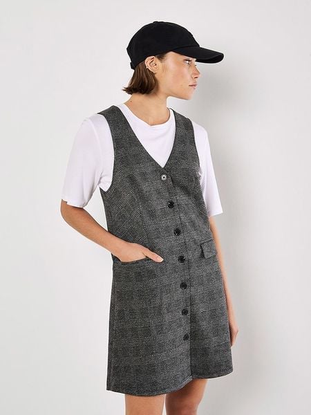 Apricot Sukienka w kolorze czarnym rozmiar: XS. Czarne sukienki Apricot, na co dzień, xs, bez wzorów, bez kołnierzyka, bez ramiączek, mini, proste. Za 65.54 zł.