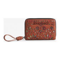 Desigual portfel damski kolor pomarańczowy. Brązowe portfele Desigual, bez wzorów, z materiału. Za 229.99 zł.