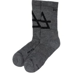 Skarpety turystyczne Devold Hiking Merino Medium Sock. Szare skarpetki Devold, bez wzorów, z elastanu. Za 160.35 zł.