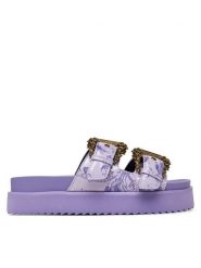Versace Jeans Couture Klapki 80VA3SM1 ZS366 338 Fioletowy. Fioletowe klapki Versace Jeans Couture, bez wzorów, z jeansu, bez obcasa, bez zapięcia. Za 799.99 zł.