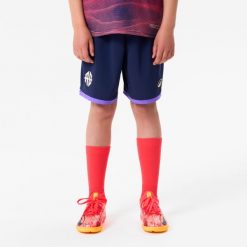 Spodenki piłkarskie dla dzieci Kipsta Viralto II "AG" Antoine Griezmann. Szorty KIPSTA, bez wzorów, z elastanu, eleganckie. Za 69.99 zł.
