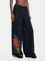 Desigual Spodnie palazzo 25SWMW02 Czarny Wide Leg. Czarne spodnie materiałowe Desigual, bez wzorów, z materiału. Za 309.99 zł.