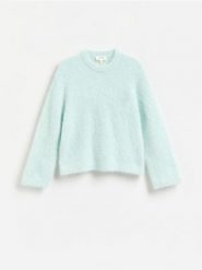 Sweter z dodatkiem alpaki i wełny - jasnoturkusowy. Niebieskie swetry Reserved, l, bez wzorów, z dzianiny, bez ramiączek. Za 329.99 zł.