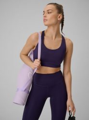 4F Biustonosz treningowy ze średnim wsparciem damski - fioletowy L. Fioletowe biustonosze sportowe 4f, bez wzorów, z gumy, na fitness i siłownię. Za 179.99 zł.