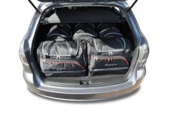 Torby Do Bagażnika Mazda 6 Kombi 2002-2008 5Szt Kjust. Czarne torby podróżne KJUST, bez wzorów, z kauczuku. Za 1,540.00 zł.