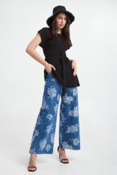 Sweter damski TWINSET. Swetry Twinset Milano, l, bez wzorów, bez ramiączek. W wyprzedaży za 460.57 zł.