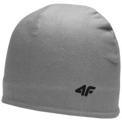 Czapka funkcyjna 4F dwustronna, 92% poliester 8% elastan. Czarne czapki zimowe 4f, bez wzorów, z elastanu, sportowe. Za 48.99 zł.