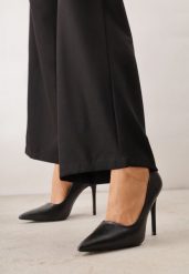 Czarne Klasyczne Szpilki VICES w Minimalistycznym Stylu Praselea. Czarne szpilki Born2be, bez wzorów, z jeansu, biznesowe, bez obcasa, na szpilce, bez zapięcia. Za 119.99 zł.